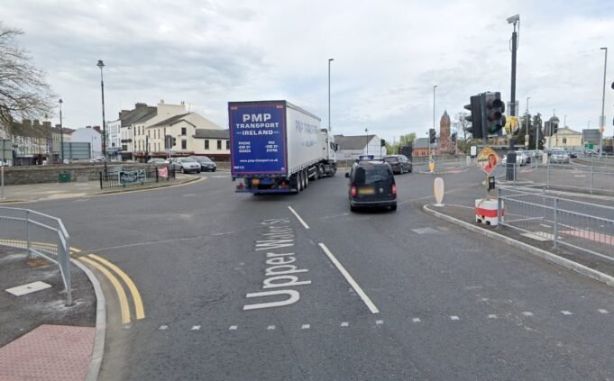 Man Dies after being struck by Lorry in Kildare Street Newry